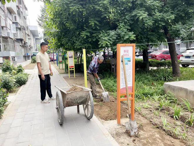 社区便民晾衣杆让居民省心省力→凯发赛事合作晾晒有去处顺义这(图3)